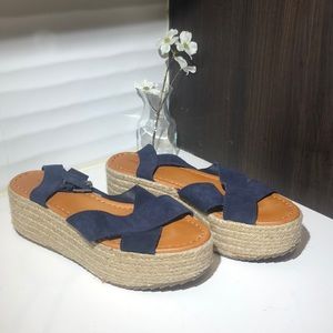 American Eagle shoes